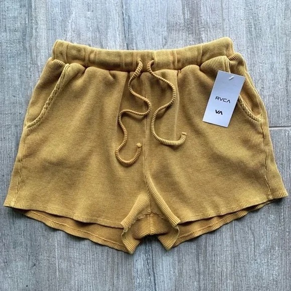 RVCA Women's Sunday Collection Sweet Dreams Comfy Thermal Knit High Waist Shorts - Picture 3 of 4